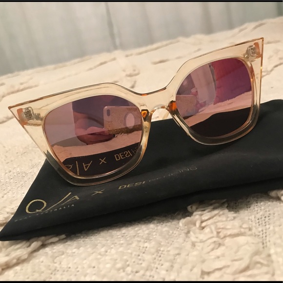 Quay Australia x Desi Perkins Cat-eye Sunnies - Picture 1 of 2